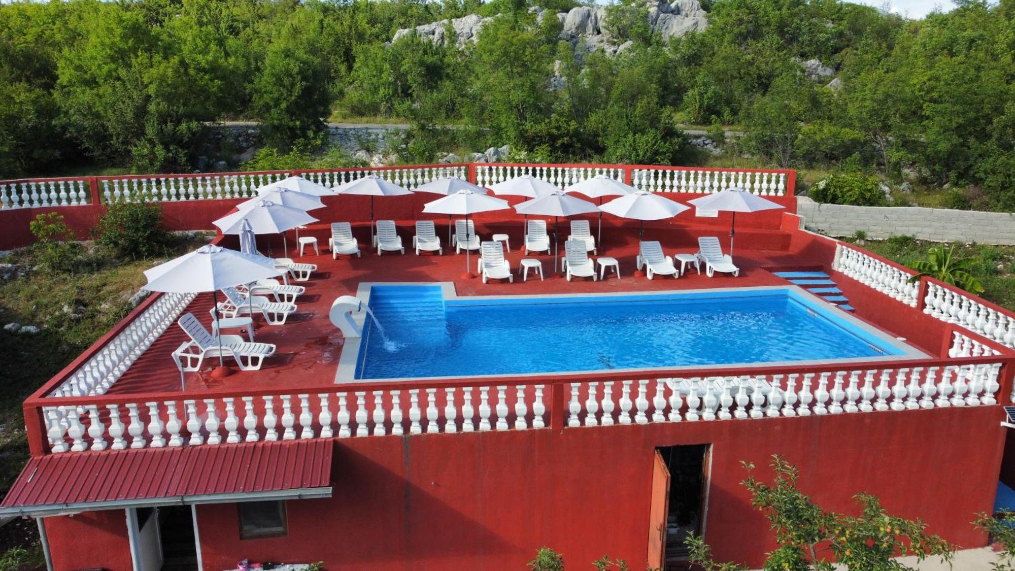 Red Apartman 2 Trebinje Kültér fotó